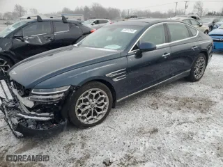 2022 Genesis G80 2.5T with VIN KMTGB4SC2NU130662, listed as a Copart auction lot 44912445 with 30,363 mi miles and Salvage Title. Bid and sale history available at carsss.com. Image 1.