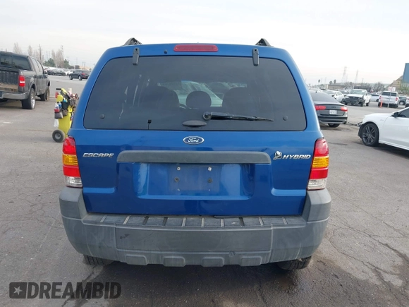 2007 Ford Escape Hybrid with VIN 1FMYU59H97KB98973, listed as a IAAI auction lot 41424165 with 1 mi miles. Bid and sale history available at carsss.com. Image 17.