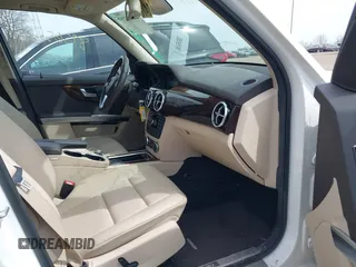 2015 Mercedes-Benz GLK with VIN WDCGG8JB8FG437814, listed as a IAAI auction lot 41856759 with 87,565 mi miles. Bid and sale history available at carsss.com. Image 5.