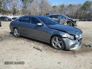 2017 Mercedes-Benz E 300 Luxury with VIN WDDZF4KBXHA202058, listed as a Copart auction lot 88062475 with 166,143 mi miles and Salvage Title. Bid and sale history available at DreamBid. Image 4.