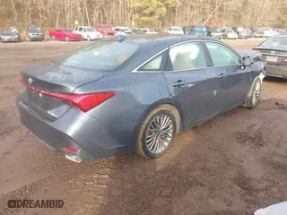 2022 Toyota Avalon Limited with VIN 4T1DZ1FB3NU072764, listed as a IAAI auction lot 41434352 with 40,969 mi miles. Bid and sale history available at carsss.com. Image 4.