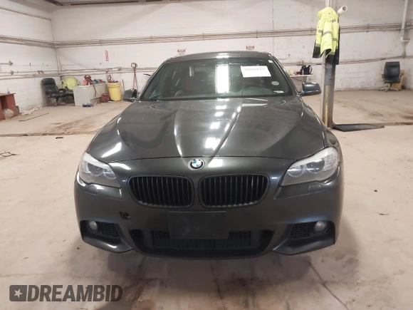 2013 BMW 5 Series 550i xDrive with VIN WBAFU9C5XDDY70862, listed as a IAAI auction lot 42026655 with 157,238 mi miles and . Bid and sale history available at carsss.com. Image 12.