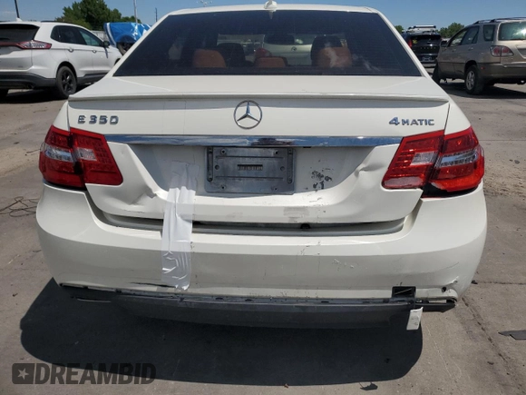 2013 Mercedes-Benz E 350 Luxury with VIN WDDHF8JB2DA733575, listed as a Copart auction lot 61680145 with 83,098 mi miles and Salvage title. Bid and sale history available at DreamBid. Image 6.