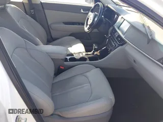 2016 Kia Optima EX with VIN 5XXGU4L35GG098080, listed as a IAAI auction lot 41994612 with 86,646 mi miles and . Bid and sale history available at carsss.com. Image 5.