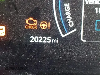 2025 Toyota Camry LE with VIN 4T1DAACK5SU008796, listed as a IAAI auction lot 41978714 with 20,225 mi miles and . Bid and sale history available at DreamBid. Image 16.