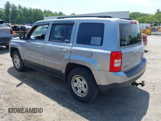 2015 Jeep Patriot Sport z VIN 1C4NJRBB7FD357909, wystawiony jako IAAI lot #42478547 z przebiegiem 141 708 mil mil oraz . Historia ofert i sprzedaży dostępna na DreamBid. Obrazek 3.