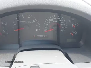 2007 Ford F-150 XL z VIN 1FTRF12W07NA59933, wystawiony jako IAAI lot #42491520 z przebiegiem Nie podano mil oraz . Historia ofert i sprzedaży dostępna na DreamBid. Obrazek 7.