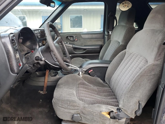 2002 Chevrolet Blazer LS with VIN 1GNCT18W22K168983, listed as a Copart auction lot 71771244 with 254,753 mi miles and Salvage Title. Bid and sale history available at carsss.com. Image 7.