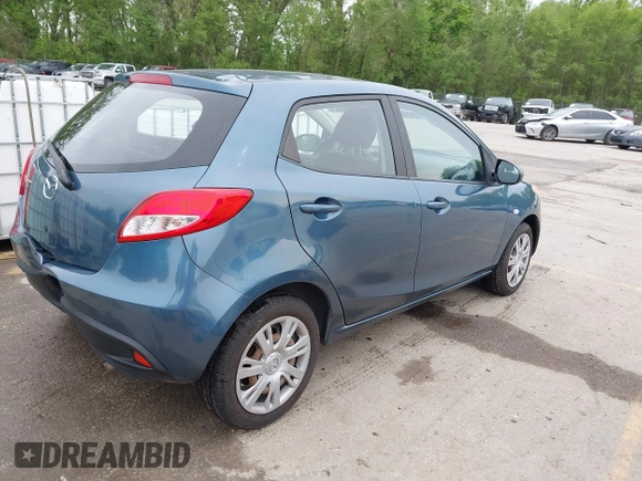 2014 Mazda 2 Sport z VIN JM1DE1KYXE0172636, wystawiony jako IAAI lot #42114251 z przebiegiem 129 346 mil mil oraz . Historia ofert i sprzedaży dostępna na DreamBid. Obrazek 4.