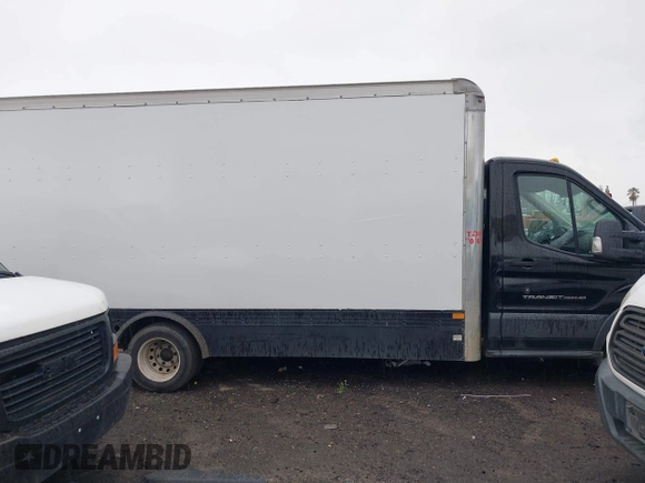 2017 Ford Transit z VIN 1FDBF9ZM4HKB18839, wystawiony jako IAAI lot #41619595 z przebiegiem 167 754 mil mil oraz . Historia ofert i sprzedaży dostępna na DreamBid. Obrazek 13.