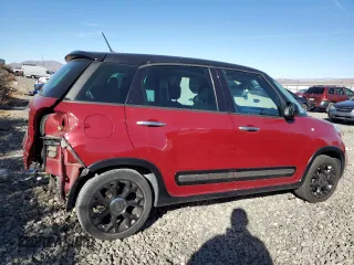 2016 FIAT 500L Trekking with VIN ZFBCFADH2GZ037674, listed as a Copart auction lot 47081605 with 58,467 mi miles and Salvage Title. Bid and sale history available at carsss.com. Image 3.