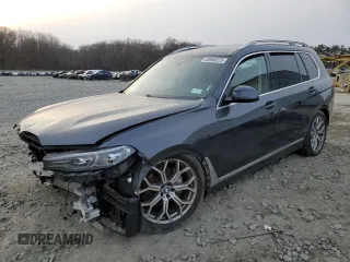 2019 BMW X7 xDrive40i with VIN 5UXCW2C58KL082655, listed as a Copart auction lot 88958225 with 0 mi miles and Salvage Title. Bid and sale history available at carsss.com. Image 1.