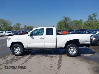 2021 Toyota Tacoma SR с VIN 3TYRX5GNXMT024248, выставлен на аукционе IAAI как лот 42082901 с пробегом 29 078 миль миль и . История ставок и продаж доступна на DreamBid. Изображение 14.