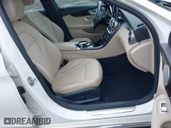 2015 Mercedes-Benz C-Class C 300 Luxury with VIN 55SWF4KBXFU052095, listed as a IAAI auction lot 41792142 with 104,177 mi miles. Bid and sale history available at carsss.com. Image 5.