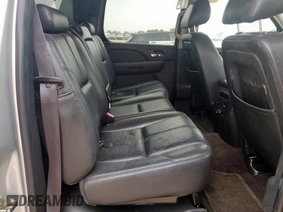 2013 Chevrolet Avalanche LT with VIN 3GNMCFE0XDG150663, listed as a Copart auction lot 57417395 with 141,470 mi miles and Salvage title. Bid and sale history available at DreamBid. Image 10.