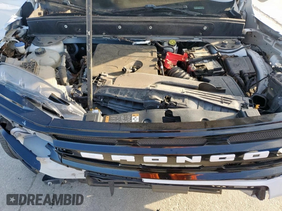2021 Ford Bronco Sport Outer Banks with VIN 3FMCR9C63MRA52747, listed as a Copart auction lot 61964555 with 92,621 mi miles and Clean title. Bid and sale history available at DreamBid. Image 12.