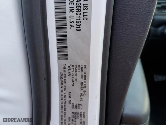 2024 Dodge Durango SXT with VIN 1C4RDJAG5RC115010, listed as a Copart auction lot 76638264 with 8,661 mi miles and Salvage Title. Bid and sale history available at carsss.com. Image 14.