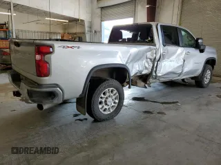 2020 Chevrolet Silverado 3500HD LT with VIN 1GC4YTEY7LF198197, listed as a Copart auction lot 69294254 with 118,120 mi miles and Salvage Title. Bid and sale history available at carsss.com. Image 3.