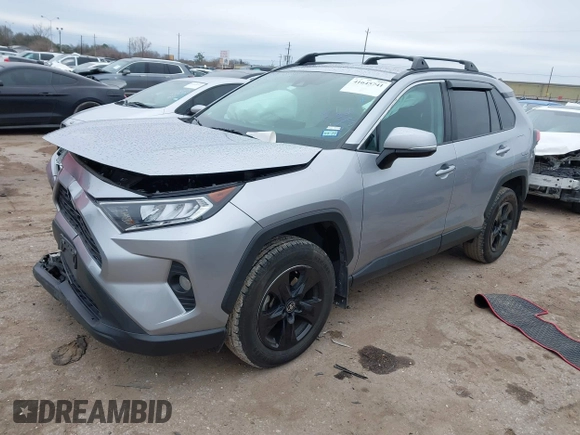 2021 Toyota RAV4 XLE with VIN 2T3W1RFVXMC148125, listed as a IAAI auction lot 41645741 with 66,047 mi miles. Bid and sale history available at carsss.com. Image 18.