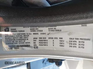 2005 Chevrolet Colorado 1SE LS Z71 z VIN 1GCDS136758256064, wystawiony jako IAAI lot #41847110 z przebiegiem 200 960 mil mil oraz . Historia ofert i sprzedaży dostępna na DreamBid. Obrazek 9.