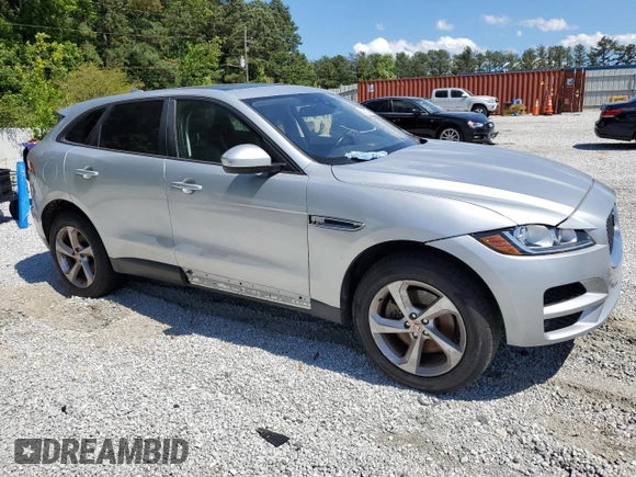 2018 Jaguar F-Pace 30t Premium with VIN SADCJ2GX3JA236845, listed as a Copart auction lot 58033465 with 153,394 mi miles and Clean title. Bid and sale history available at DreamBid. Image 4.