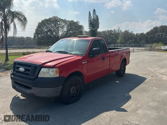 2007 Ford F-150 XL with VIN 1FTRF12W47KB40354, listed as a Copart auction lot 45381115 with 347,761 mi miles and Clean title. Bid and sale history available at DreamBid. Image 2.