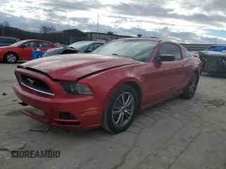 2013 Ford Mustang V6 with VIN 1ZVBP8AM8D5280891, listed as a Copart auction lot 86882114 with 145,606 mi miles and Clean Title. Bid and sale history available at carsss.com. Image 1.
