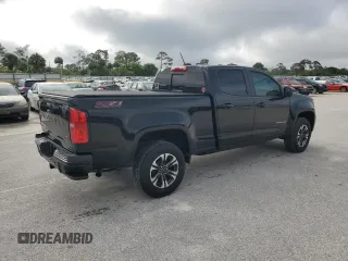 2021 Chevrolet Colorado 4WD Z71 z VIN 1GCGTDEN8M1245226, wystawiony jako Copart lot #56675715 z przebiegiem 33 127 mil mil oraz Szkoda całkowita • Salvage title. Historia ofert i sprzedaży dostępna na DreamBid. Obrazek 3.