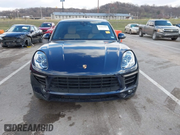 2018 Porsche Macan with VIN WP1AA2A53JLB21062, listed as a IAAI auction lot 41066589 with 53,013 mi miles and . Bid and sale history available at DreamBid. Image 12.