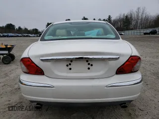 2005 Jaguar X-Type z VIN SAJWB52D95XE23602, wystawiony jako Copart lot #51172275 z przebiegiem 143 550 mil mil oraz Czysty tytuł • Clean title. Historia ofert i sprzedaży dostępna na DreamBid. Obrazek 6.
