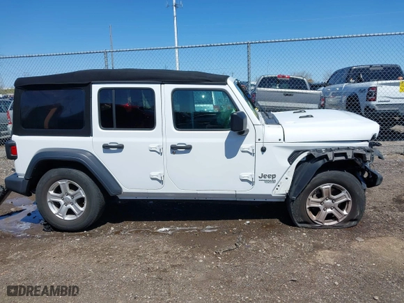 2020 Jeep Wrangler Unlimited Sport Altitude with VIN 1C4HJXDG7LW212475, listed as a IAAI auction lot 41990654 with 53,079 mi miles. Bid and sale history available at carsss.com. Image 13.