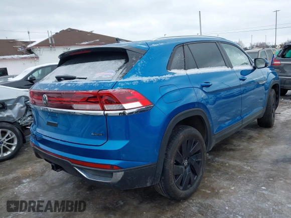 2024 Volkswagen Atlas SE with VIN 1V2KE2CA2RC225881, listed as a IAAI auction lot 41576436 with 9,408 mi miles and . Bid and sale history available at DreamBid. Image 4.