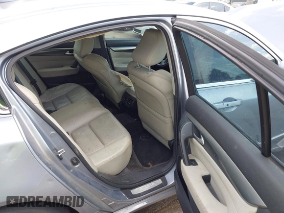 2012 Acura TL Technology z VIN 19UUA9F51CA000546, wystawiony jako IAAI lot #42179984 z przebiegiem Nie podano mil oraz . Historia ofert i sprzedaży dostępna na DreamBid. Obrazek 8.