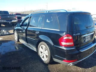 2011 Mercedes-Benz GL-Class GL 450 with VIN 4JGBF7BE6BA628596, listed as a IAAI auction lot 41737405 with 166,040 mi miles. Bid and sale history available at carsss.com. Image 3.