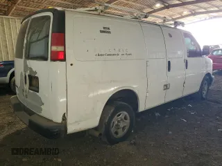 2008 Chevrolet Express Cargo z VIN 1GCFG15XX81181373, wystawiony jako Copart lot #81932134 z przebiegiem Nie podano mil oraz Szkoda całkowita • Salvage title. Historia ofert i sprzedaży dostępna na DreamBid. Obrazek 3.