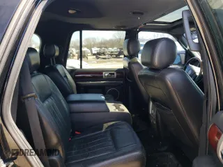 2006 Lincoln Navigator Luxury with VIN 5LMFU28596LJ10278, listed as a Copart auction lot 48616274 with 183,470 mi miles and Salvage Title. Bid and sale history available at carsss.com. Image 11.