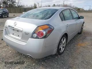 2008 Nissan Altima 3.5 SE with VIN 1N4BL21EX8C156648, listed as a IAAI auction lot 41775293 with 182,062 mi miles. Bid and sale history available at carsss.com. Image 4.