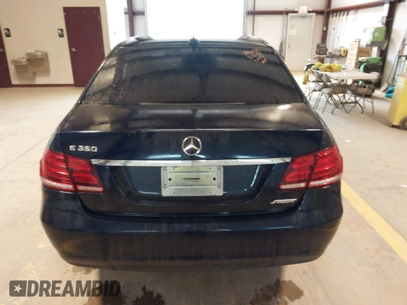 2014 Mercedes-Benz E 350 Sport with VIN WDDHF5KB1EB012110, listed as a IAAI auction lot 42318547 with Not provided miles and . Bid and sale history available at DreamBid. Image 16.
