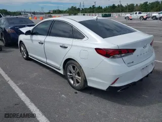 2019 Hyundai Sonata Sport with VIN 5NPE34AFXKH772292, listed as a IAAI auction lot 40466023 with 46,224 mi miles. Bid and sale history available at carsss.com. Image 3.