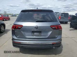 2023 Volkswagen Tiguan SE z VIN 3VV3B7AXXPM107898, wystawiony jako Copart lot #52042935 z przebiegiem 48 454 mil mil oraz Szkoda całkowita • Salvage title. Historia ofert i sprzedaży dostępna na DreamBid. Obrazek 6.