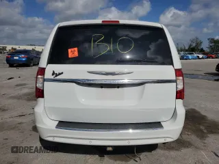 2014 Chrysler Town & Country Touring-L with VIN 2C4RC1CG1ER171074, listed as a Copart auction lot 51545655 with 82,040 mi miles and Salvage Title. Bid and sale history available at carsss.com. Image 6.