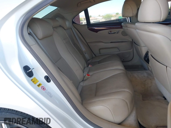 2009 Lexus LS 460 z VIN JTHBL46F195085819, wystawiony jako IAAI lot #42294228 z przebiegiem 140 328 mil mil oraz . Historia ofert i sprzedaży dostępna na DreamBid. Obrazek 8.