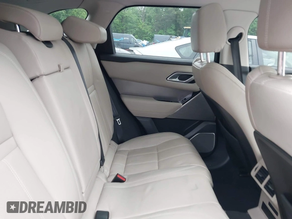 2020 Land Rover Range Rover Velar S with VIN SALYB2EXXLA275509, listed as a IAAI auction lot 39166336 with 37,375 mi miles and . Bid and sale history available at DreamBid. Image 8.
