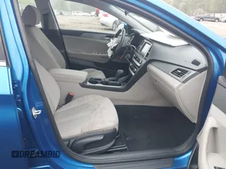 2019 Hyundai Sonata SE with VIN 5NPE24AF1KH783605, listed as a IAAI auction lot 41940740 with 98,560 mi miles and . Bid and sale history available at carsss.com. Image 5.