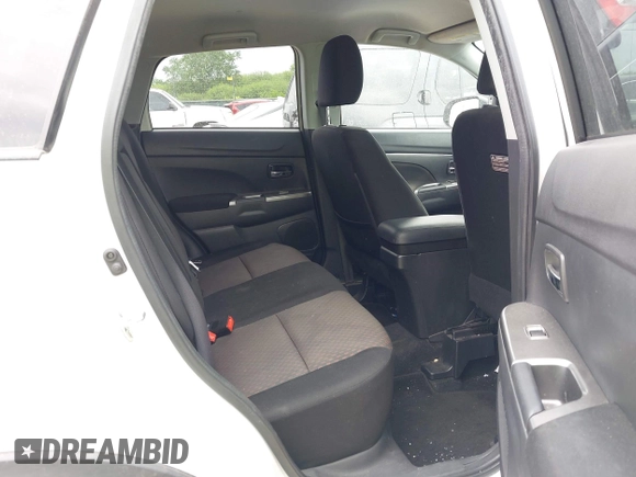 2018 Mitsubishi Outlander ES with VIN JA4AP3AU9JZ009760, listed as a IAAI auction lot 42198687 with 132,221 mi miles and . Bid and sale history available at DreamBid. Image 8.