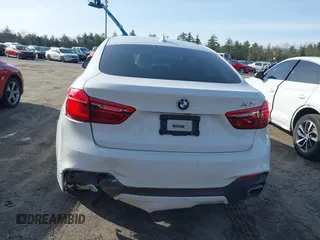 2015 BMW X6 xDrive35i with VIN 5UXKU2C50F0N77117, listed as a IAAI auction lot 41901159 with 104,820 mi miles. Bid and sale history available at carsss.com. Image 17.