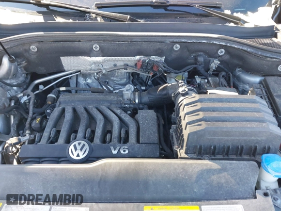 2021 Volkswagen Atlas SE with VIN 1V2KE2CA4MC228516, listed as a IAAI auction lot 41630396 with 53,946 mi miles and . Bid and sale history available at DreamBid. Image 10.