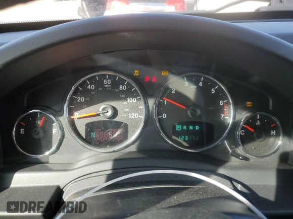 2012 Jeep Liberty Sport z VIN 1C4PJMAK2CW138577, wystawiony jako Copart lot #47892045 z przebiegiem 123 732 mil mil oraz Czysty tytuł • Clean title. Historia ofert i sprzedaży dostępna na DreamBid. Obrazek 9.