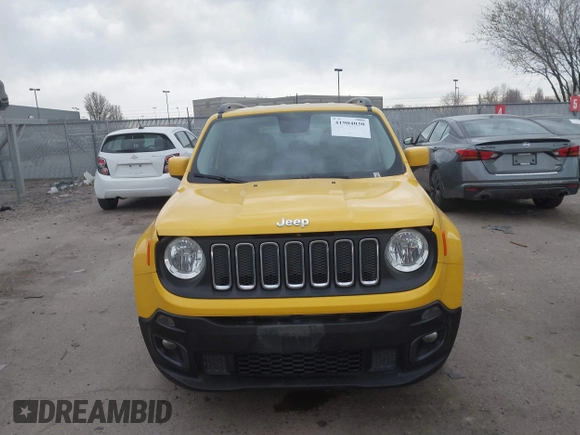 2015 Jeep Renegade Latitude with VIN ZACCJABH0FPB68514, listed as a IAAI auction lot 41904030 with 72,650 mi miles. Bid and sale history available at carsss.com. Image 12.