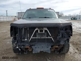 2003 Chevrolet Silverado 2500HD LS with VIN 1GCHK23UX3F183688, listed as a Copart auction lot 48011735 with 192,084 mi miles and Clean Title. Bid and sale history available at carsss.com. Image 5.